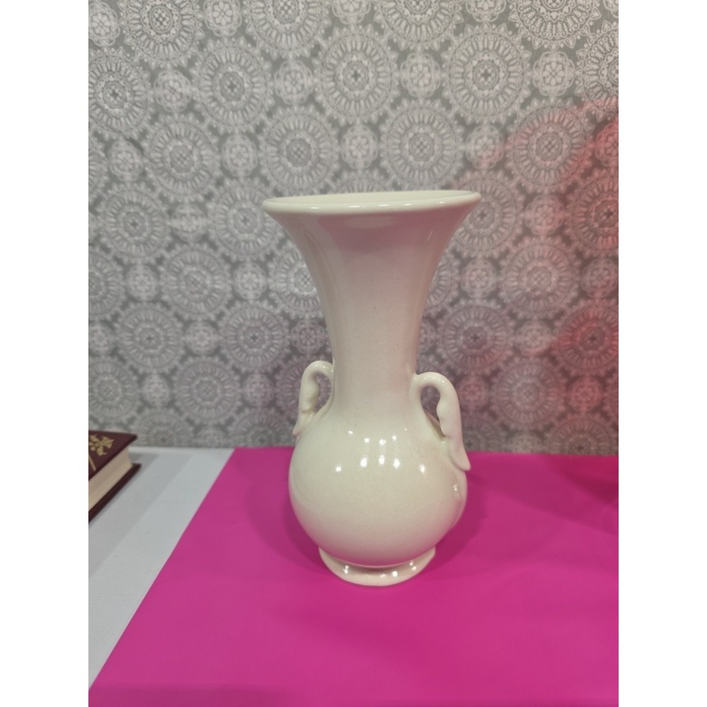 7" Vintage Abingdon‎ USA Cream Pottery Vase with Swan Handles Home Decor